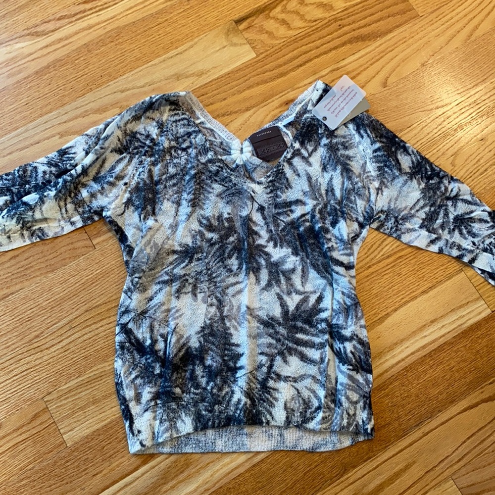 V neck 3/4 sleeve sweater from Anthropologie